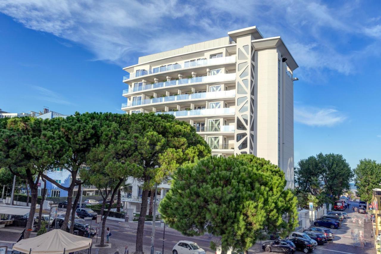 Hotel Sporting Rimini Esterno foto